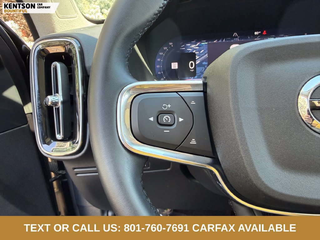 Used 2026 Volvo XC40 B5 Plus AWD/4WD image 17