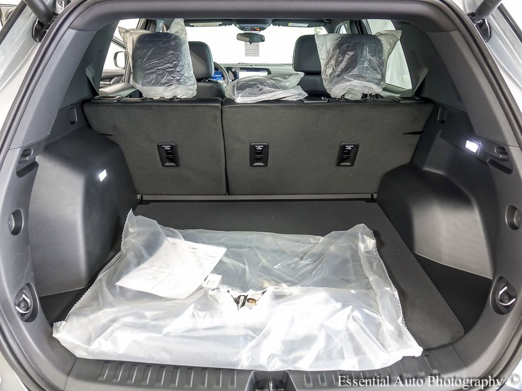 New 2026 Chevrolet Equinox LT image 18