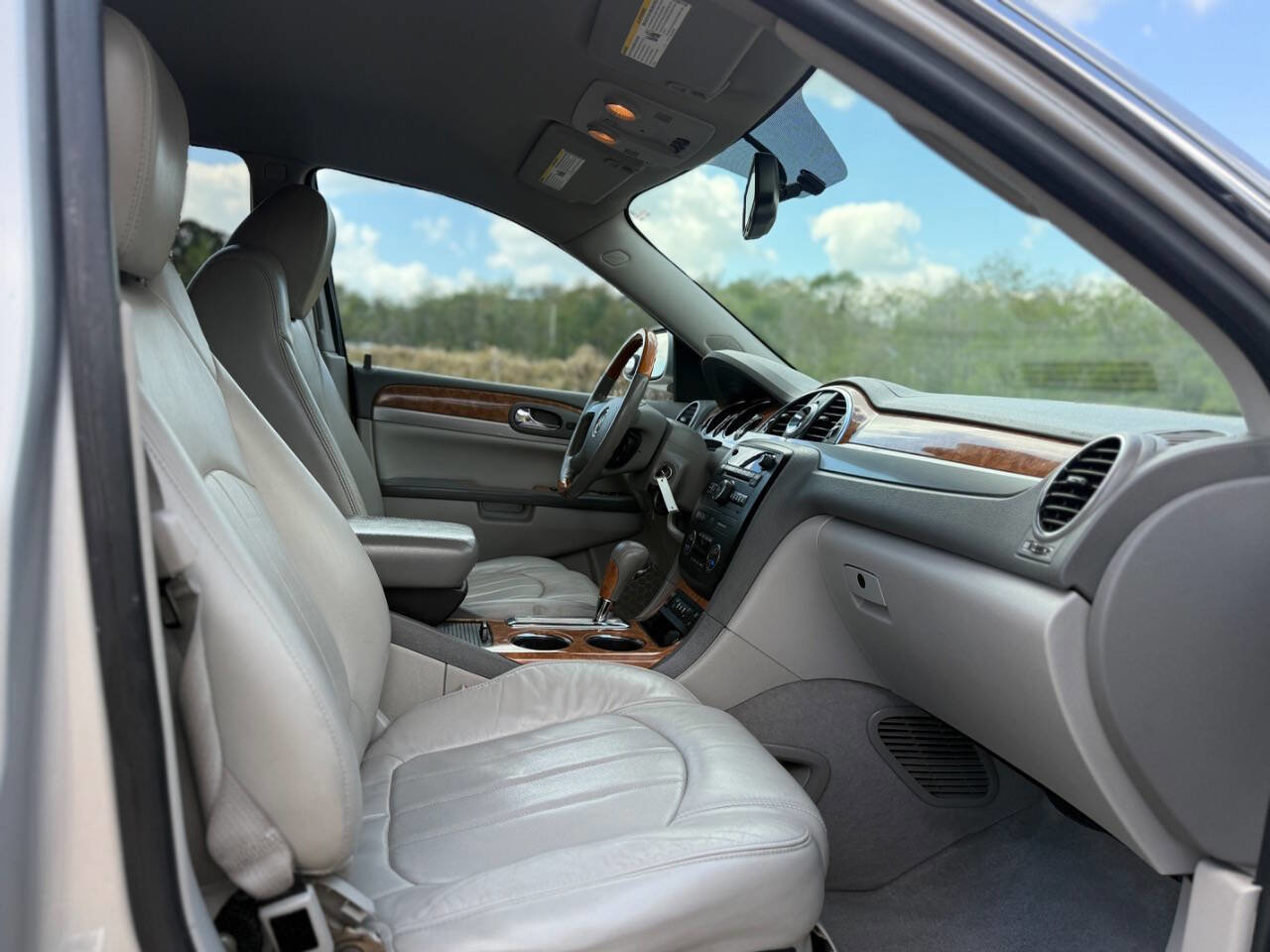 Used 2012 Buick Enclave Premium w/ LPO, Cargo Convenience Pkg FWD image 22