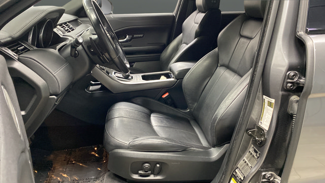Used 2018 Land Rover Range Rover Evoque Landmark Edition AWD/4WD image 9