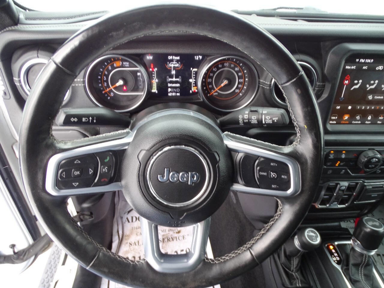 Used 2021 Jeep Wrangler Unlimited Sahara AWD/4WD image 18