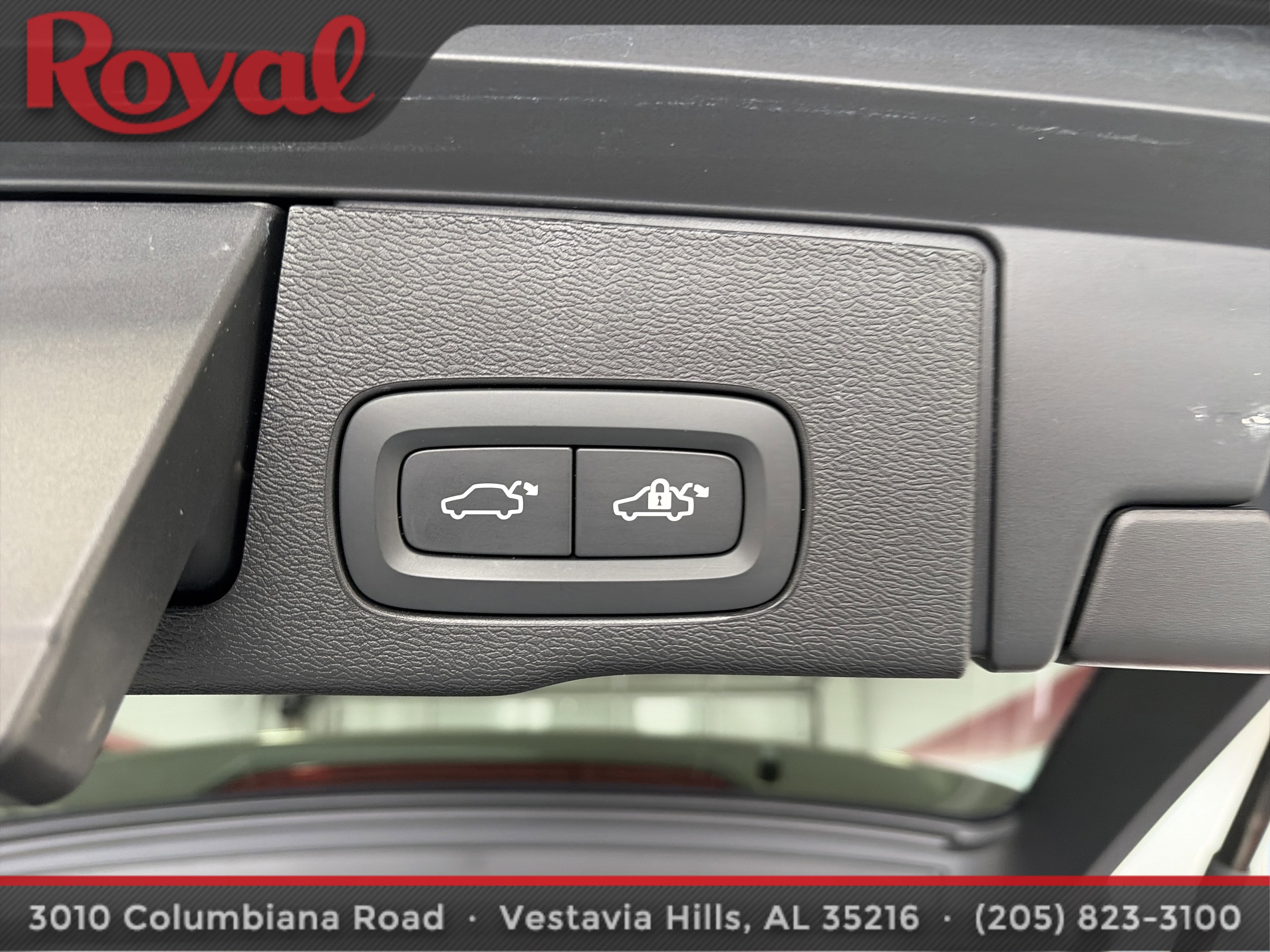 Certified 2024 Volvo XC60 B5 Core w/ Protection Package Premier image 6