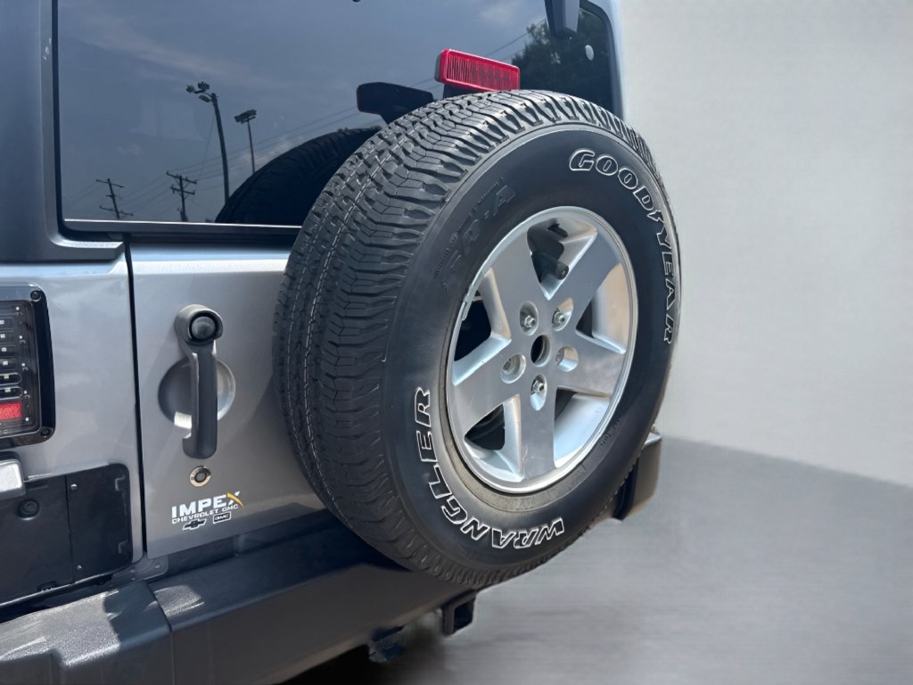 Used 2017 Jeep Wrangler Unlimited Sport w/ Quick Order Package 24S AWD/4WD image 28