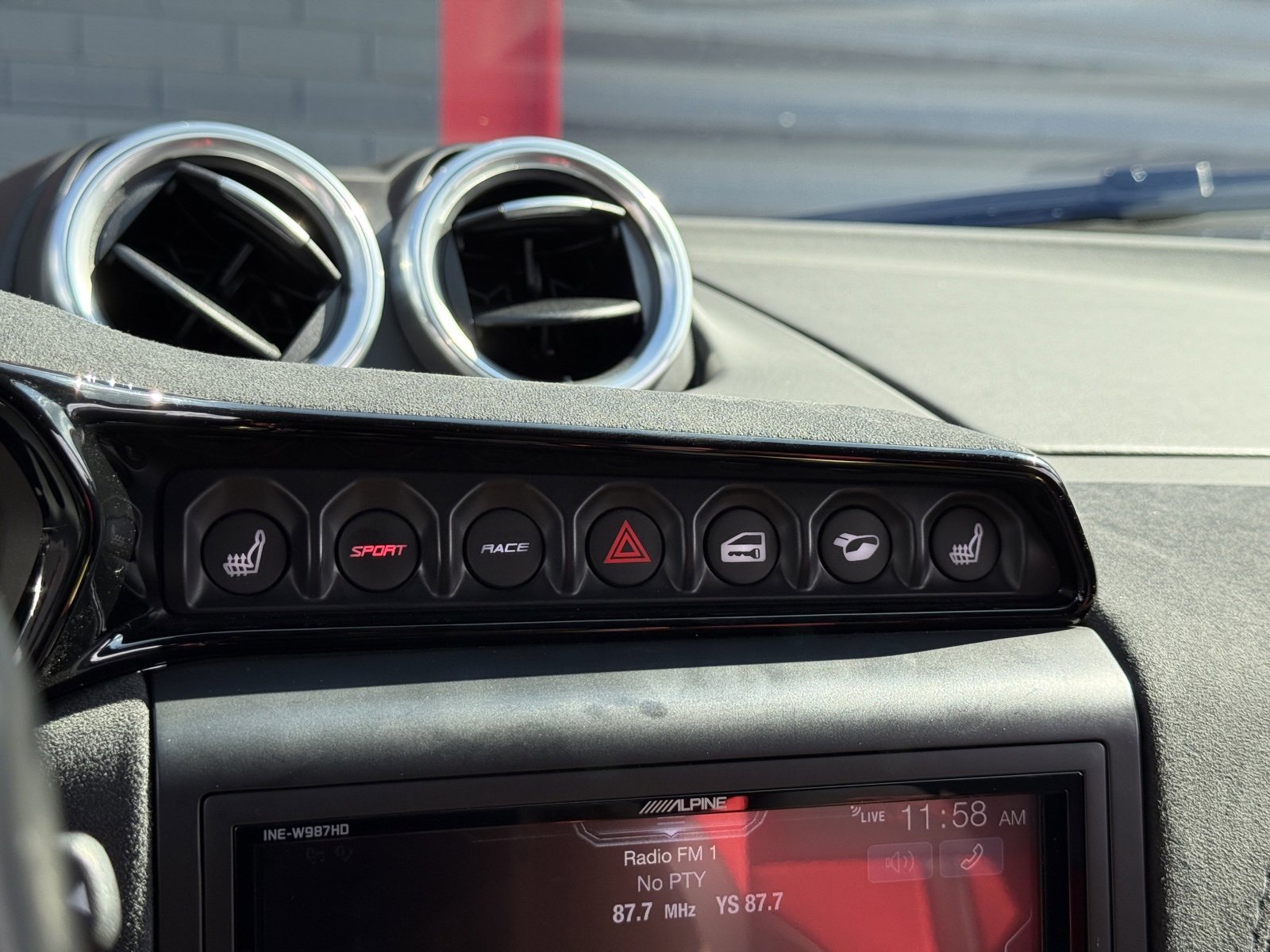 Used 2020 Lotus Evora image 30