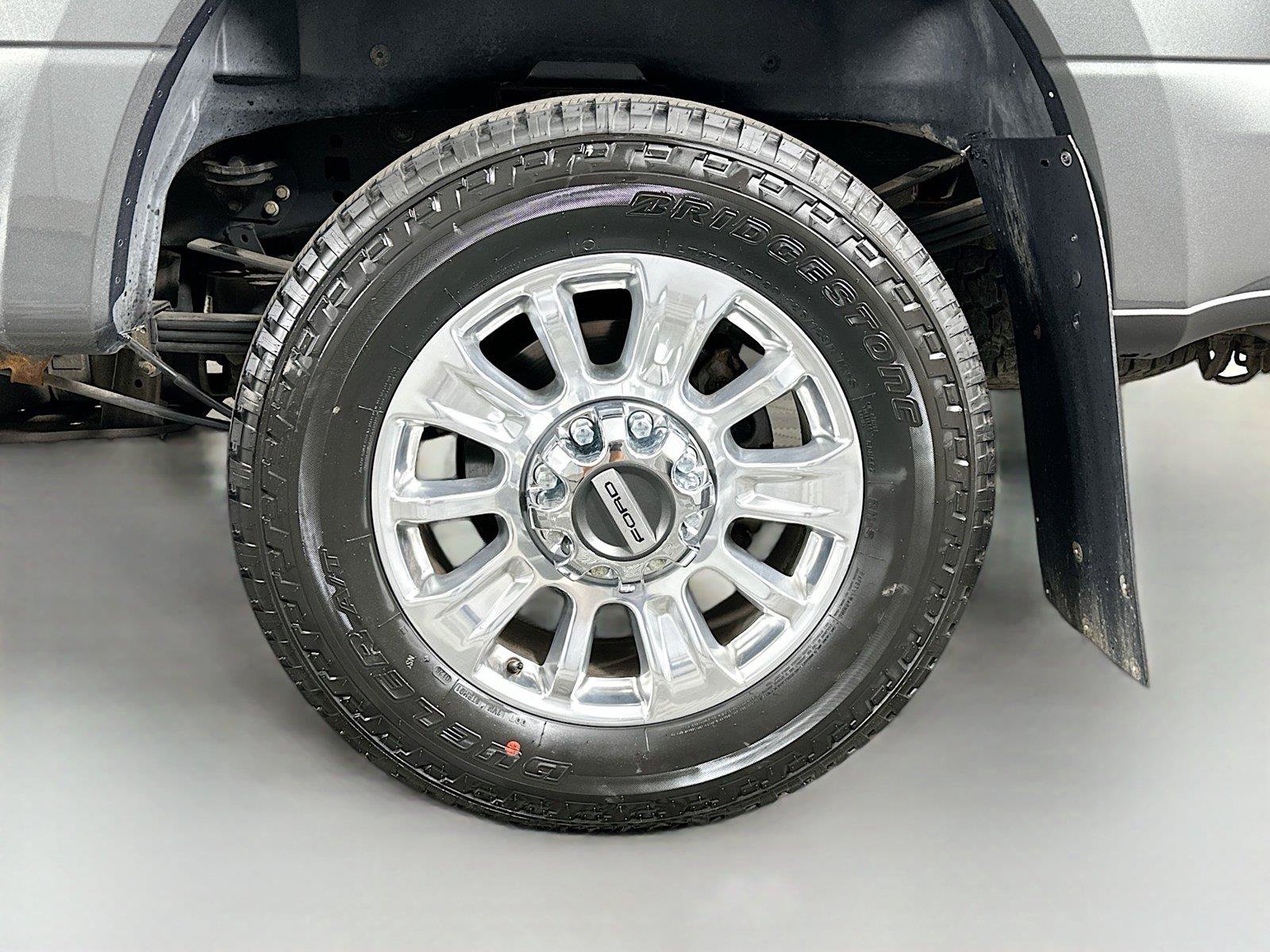 Used 2020 Ford F350 Limited AWD/4WD image 31
