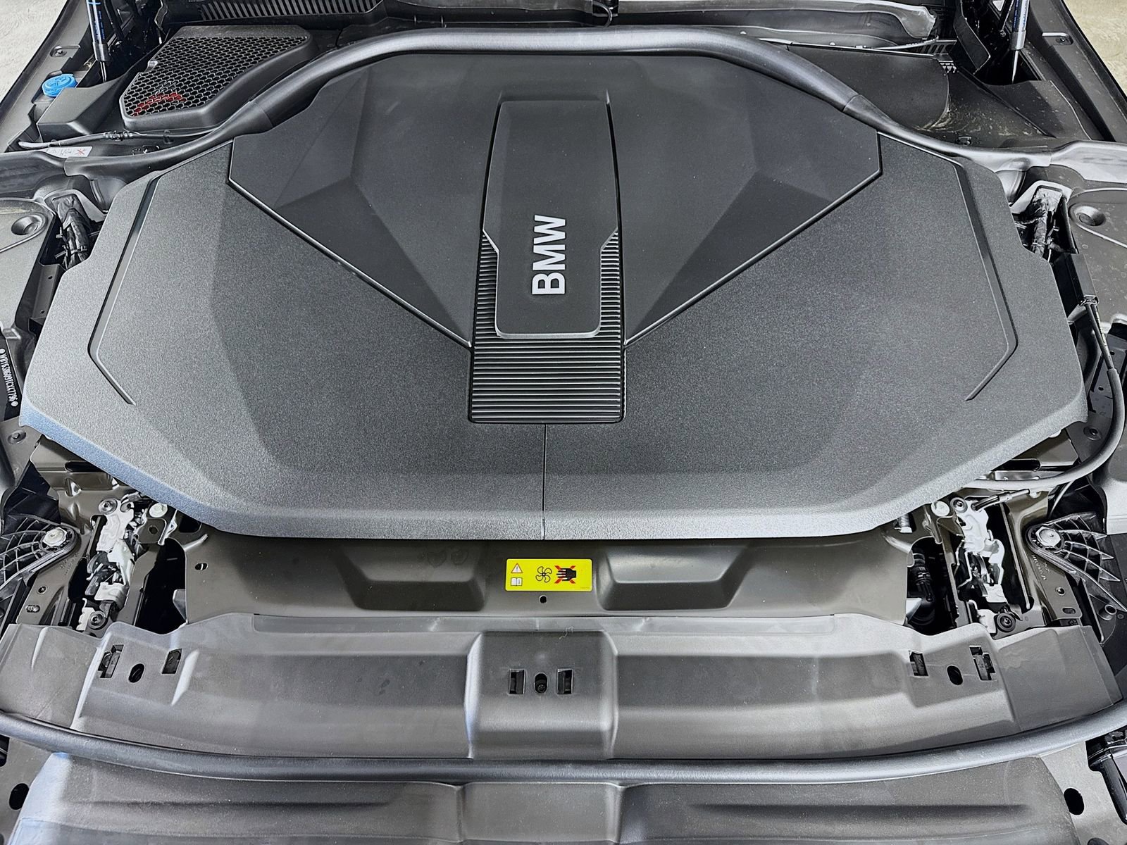 New 2026 BMW i5 eDrive40 w/ M Sport Package image 32