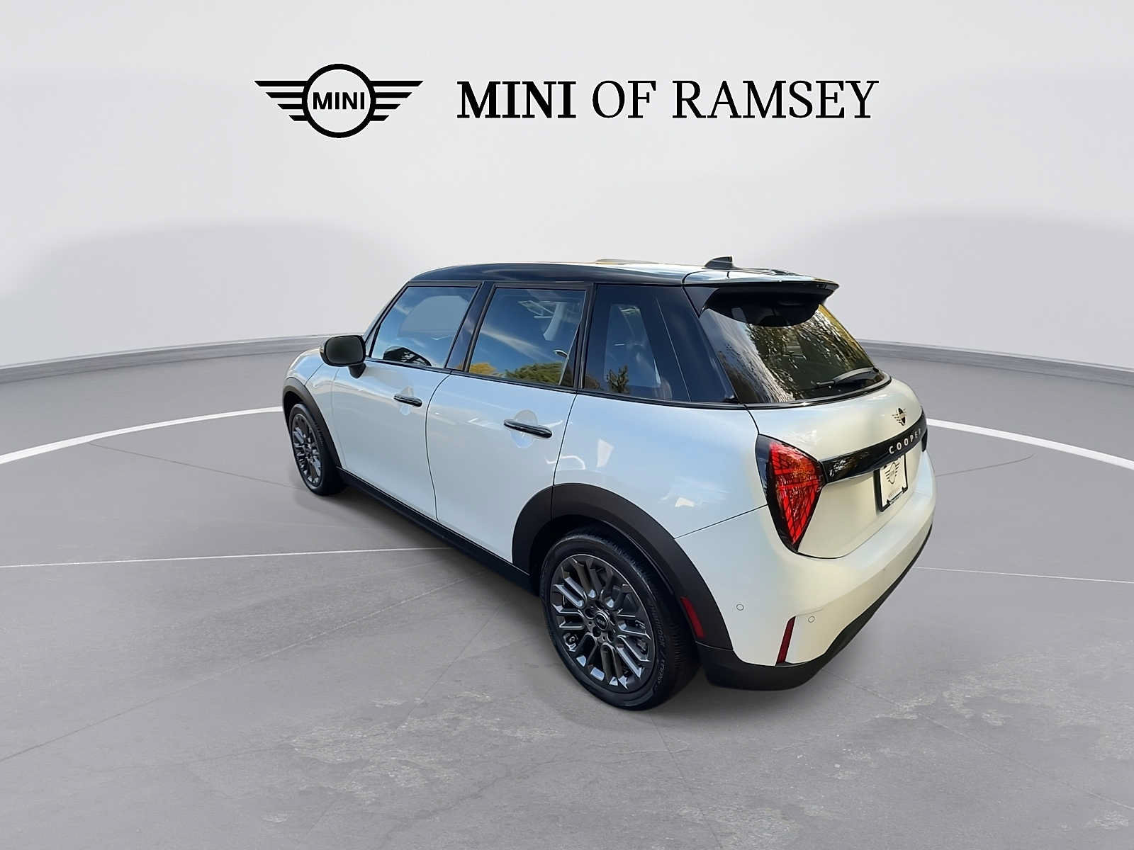 Used 2026 MINI Cooper S FWD image 6