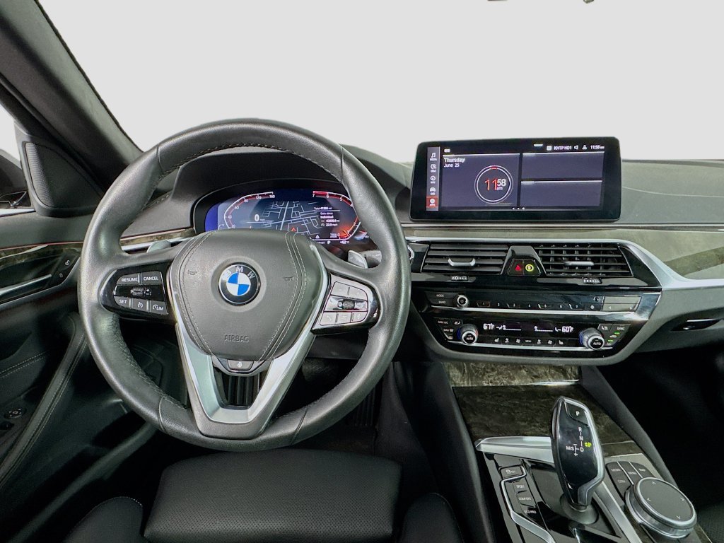 Used 2022 BMW 530i xDrive w/ Convenience Package AWD/4WD image 13