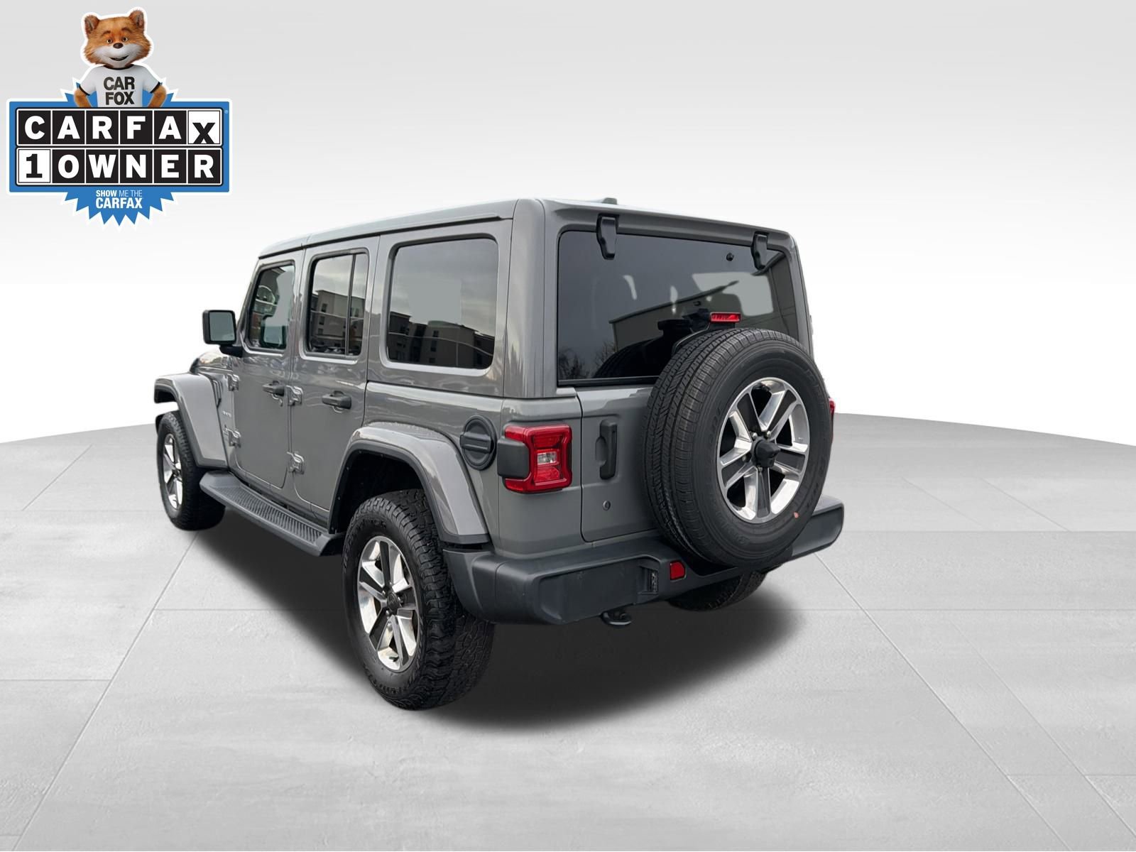 Used 2018 Jeep Wrangler Unlimited Sahara image 7