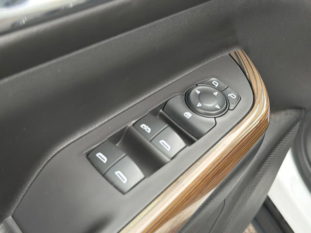 Used 2020 GMC Acadia SLE image 20