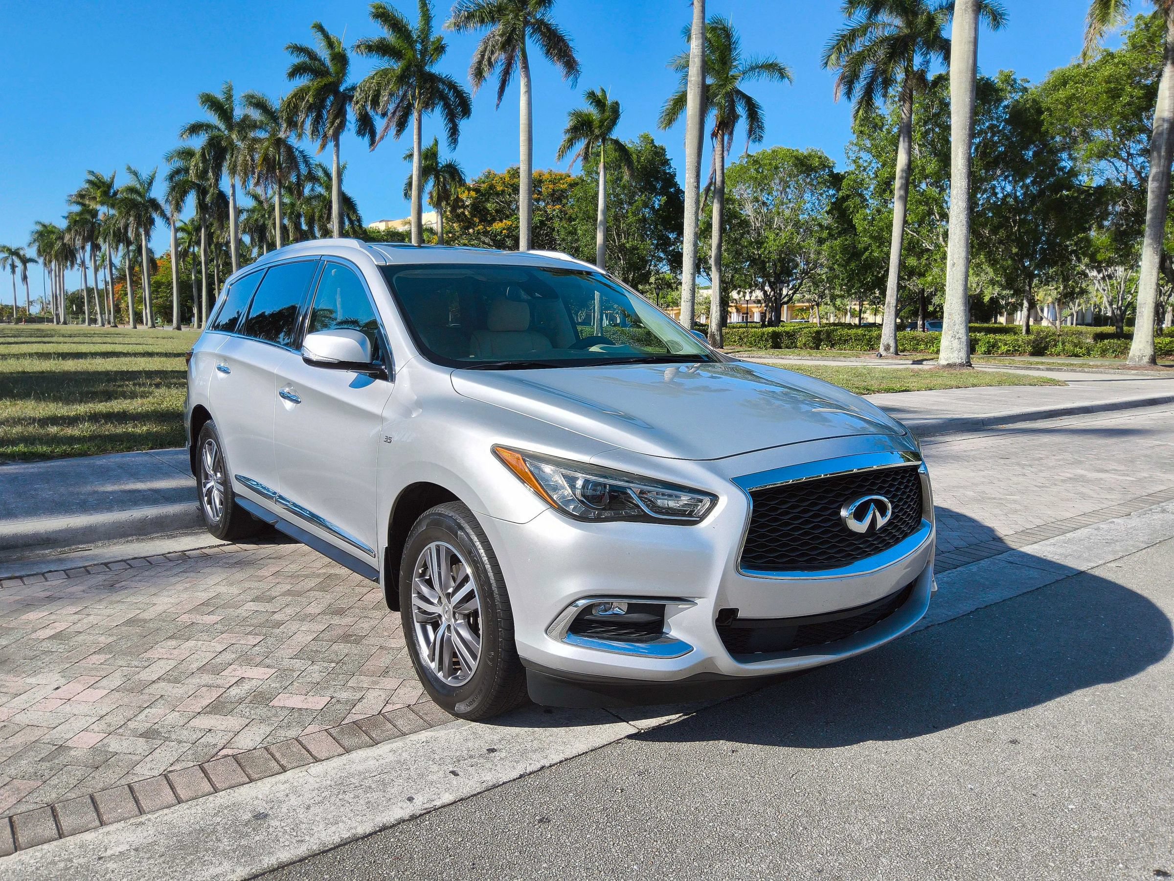 Used 2020 INFINITI QX60 Luxe FWD video 1