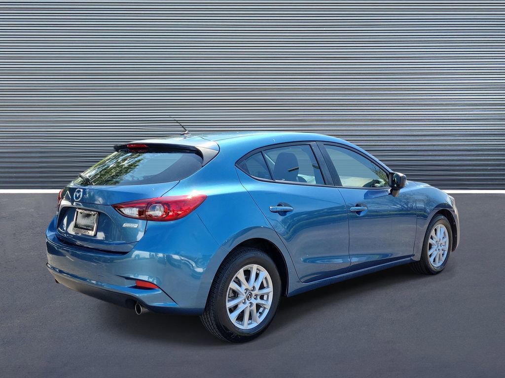 Used 2018 MAZDA MAZDA3 Sport FWD image 3