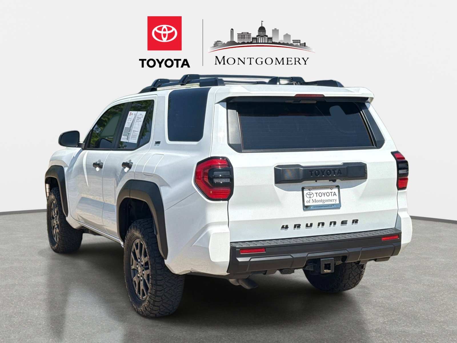Used 2025 Toyota 4Runner SR5 AWD/4WD image 5