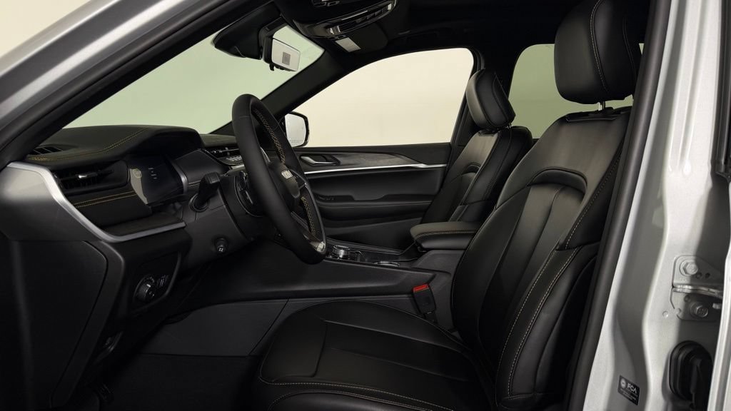New 2026 Jeep Grand Cherokee Limited AWD/4WD image 14