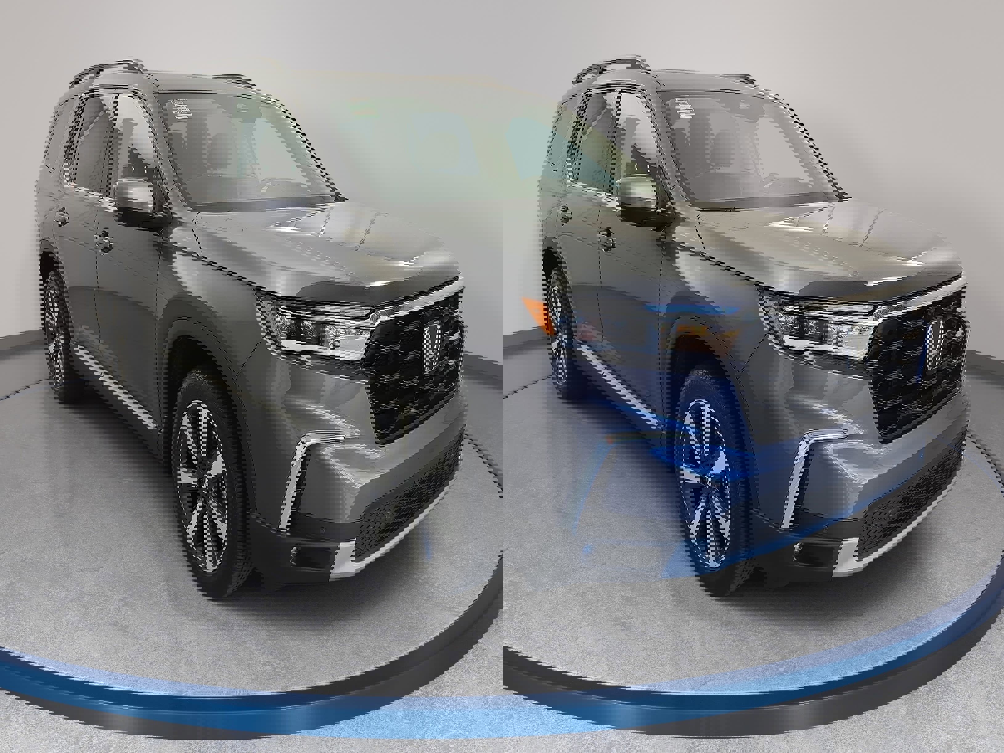 Used 2025 Honda Pilot Touring image 3