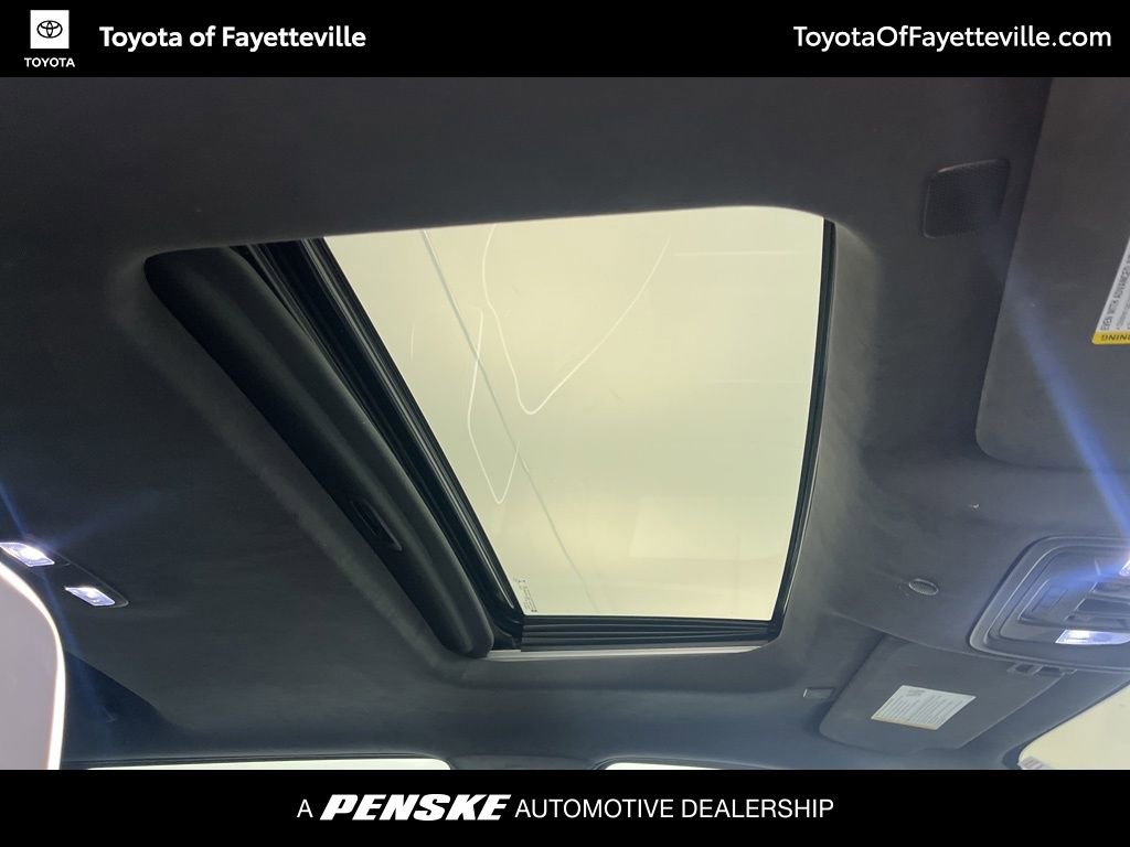 Used 2023 GMC Sierra 1500 AT4X image 6