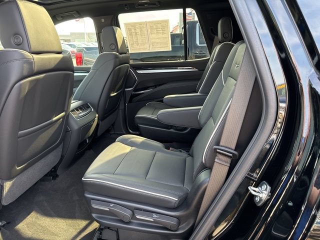 Certified 2025 Cadillac Escalade Sport w/ Touring Package AWD/4WD image 18