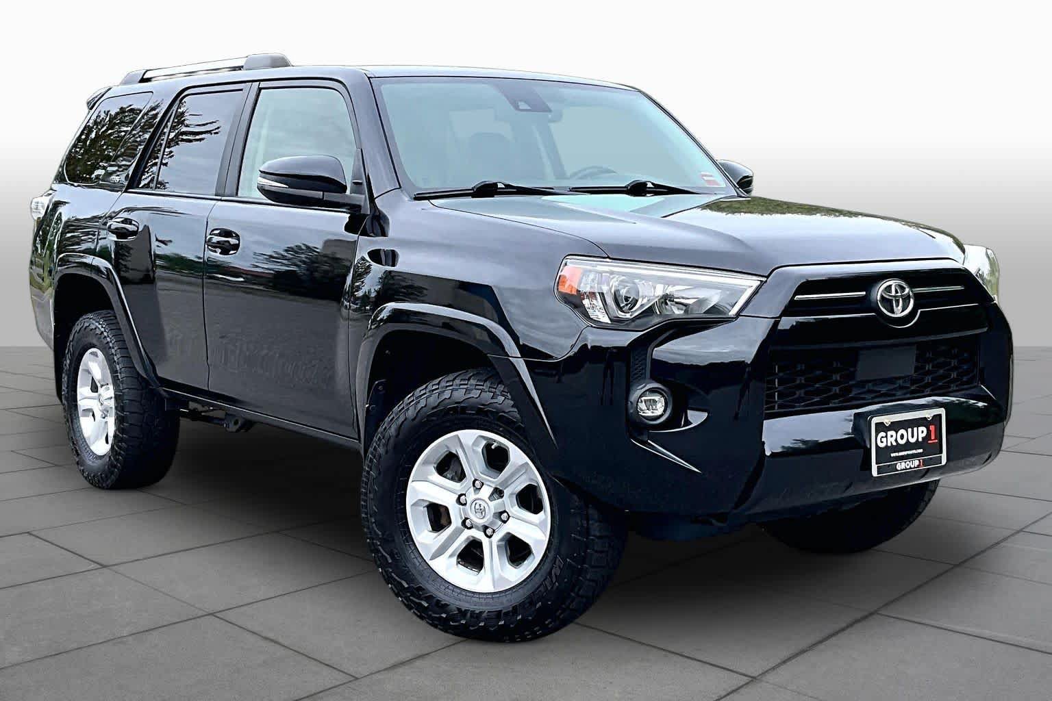 Certified 2021 Toyota 4Runner SR5 Premium w/ Moonroof Package AWD/4WD image 2