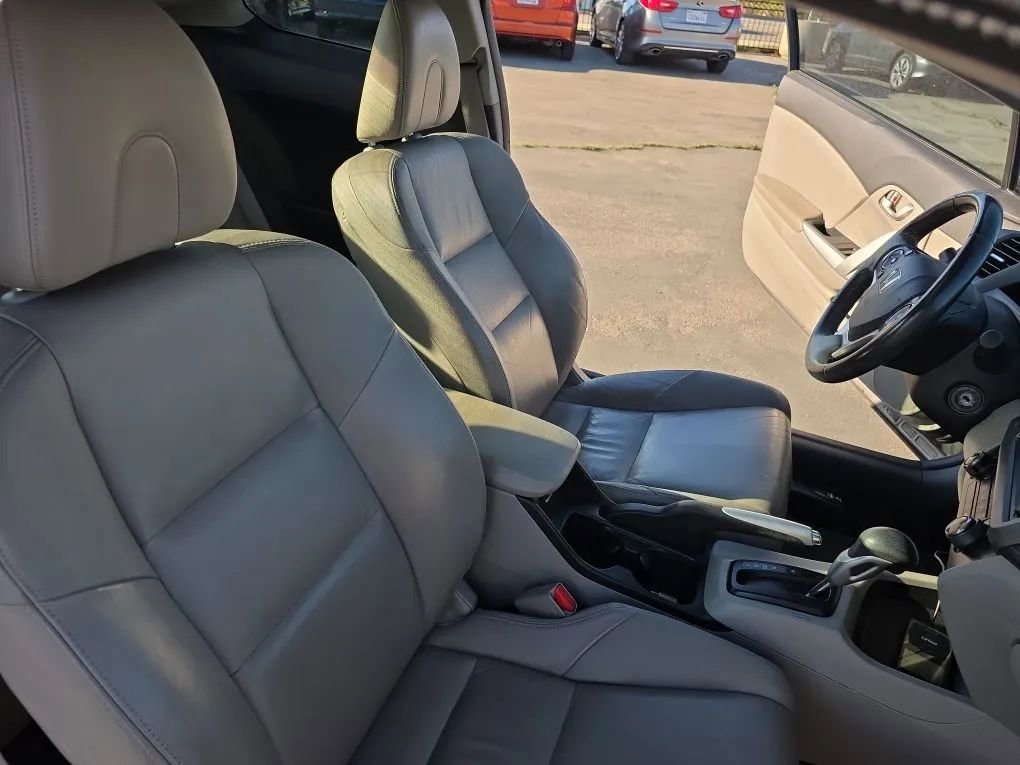 Used 2012 Honda Civic EX-L image 10