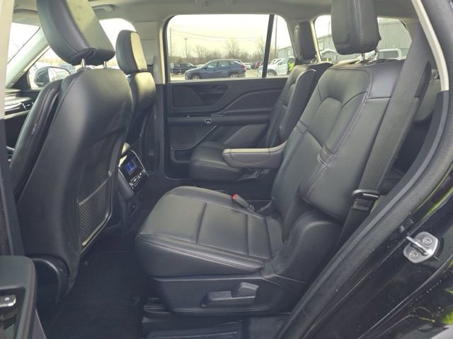 Used 2025 Lincoln Aviator Premiere image 15
