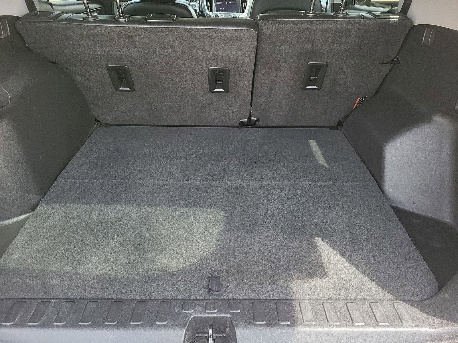 Used 2020 GMC Terrain SLT image 24