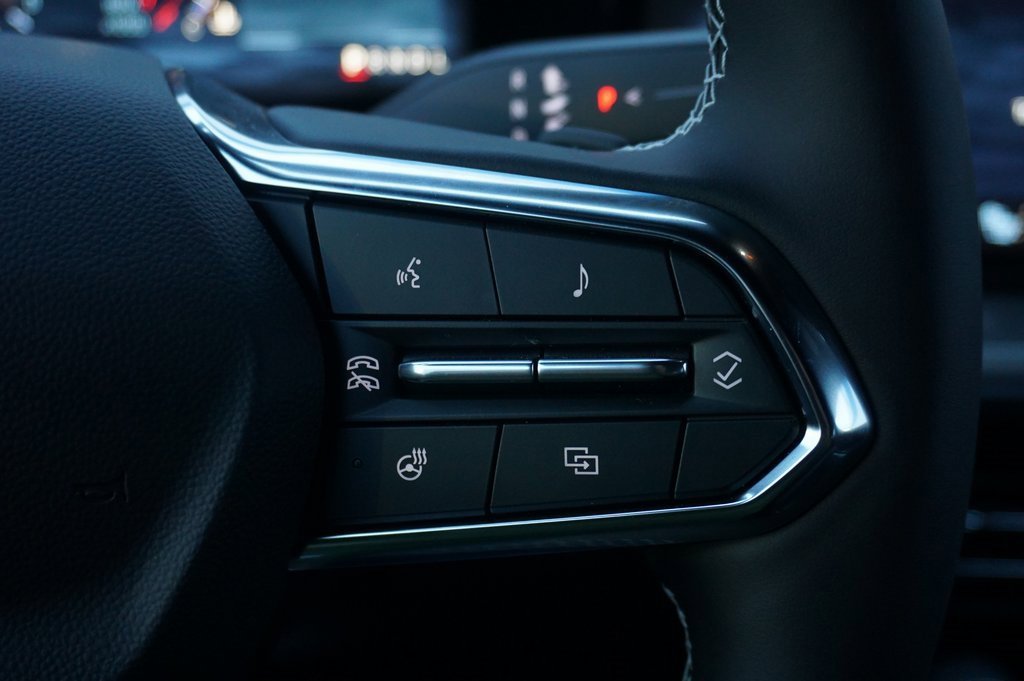 New 2026 Chevrolet Traverse LT w/ Midnight/Sport Edition image 21