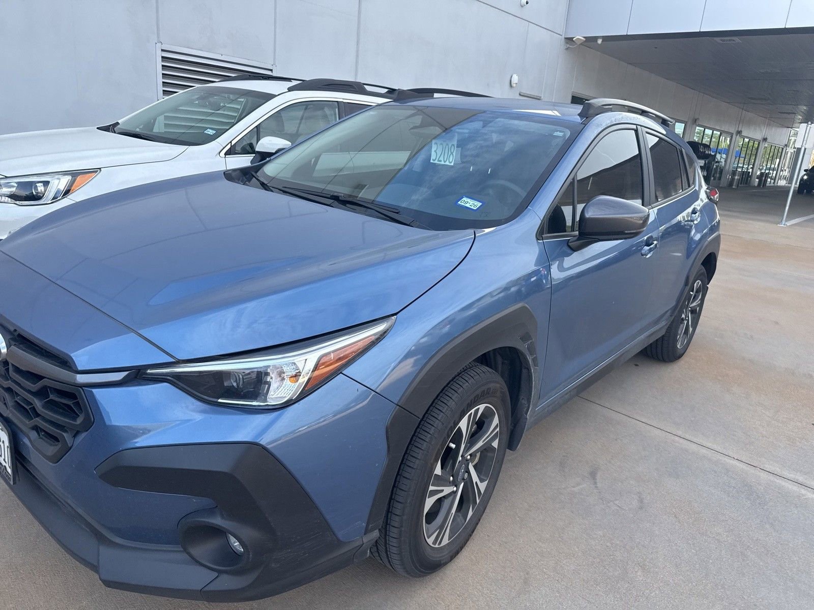 Used 2024 Subaru Crosstrek 2.0i Premium AWD/4WD image 1