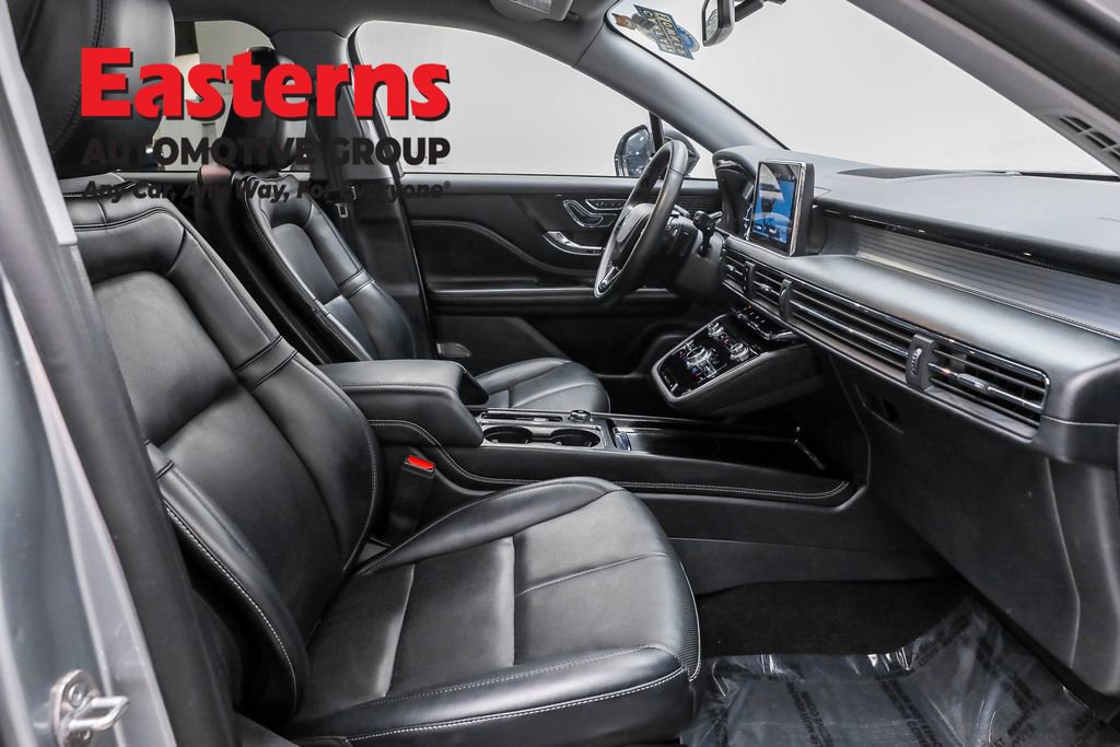 Used 2022 Lincoln Corsair AWD w/ Equipment Group 101A image 25