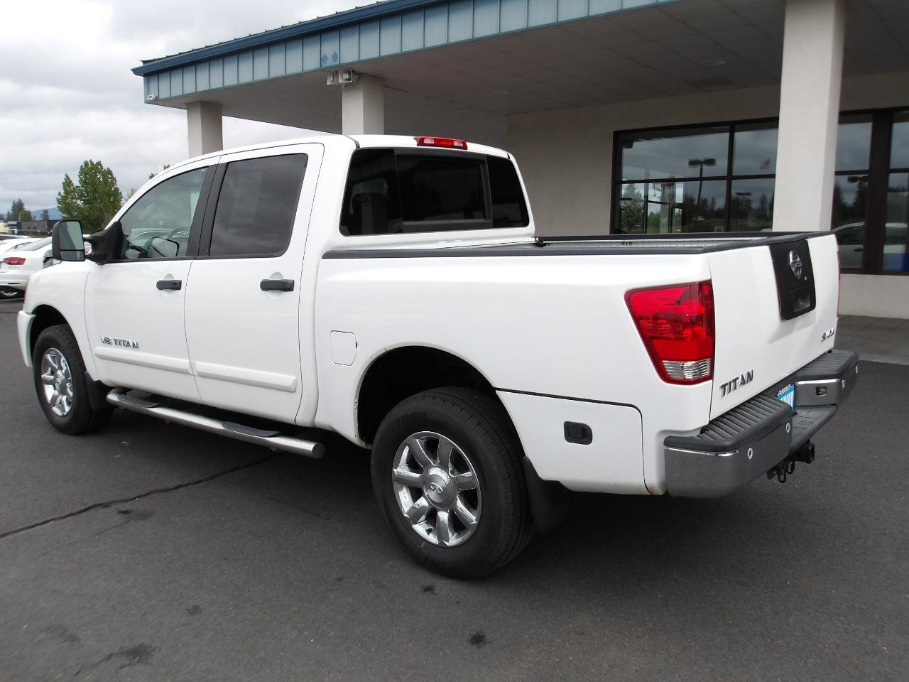 Used 2011 Nissan Titan S AWD/4WD image 3
