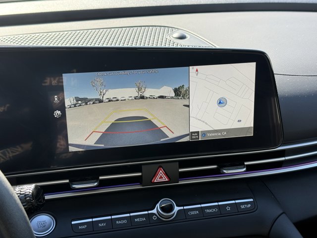 Certified 2024 Hyundai Elantra SEL image 12