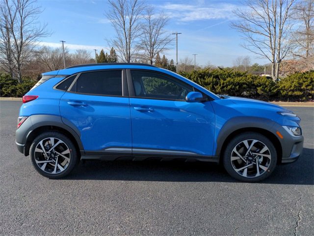 Used 2022 Hyundai Kona Limited w/ Winter Weather Package image 3