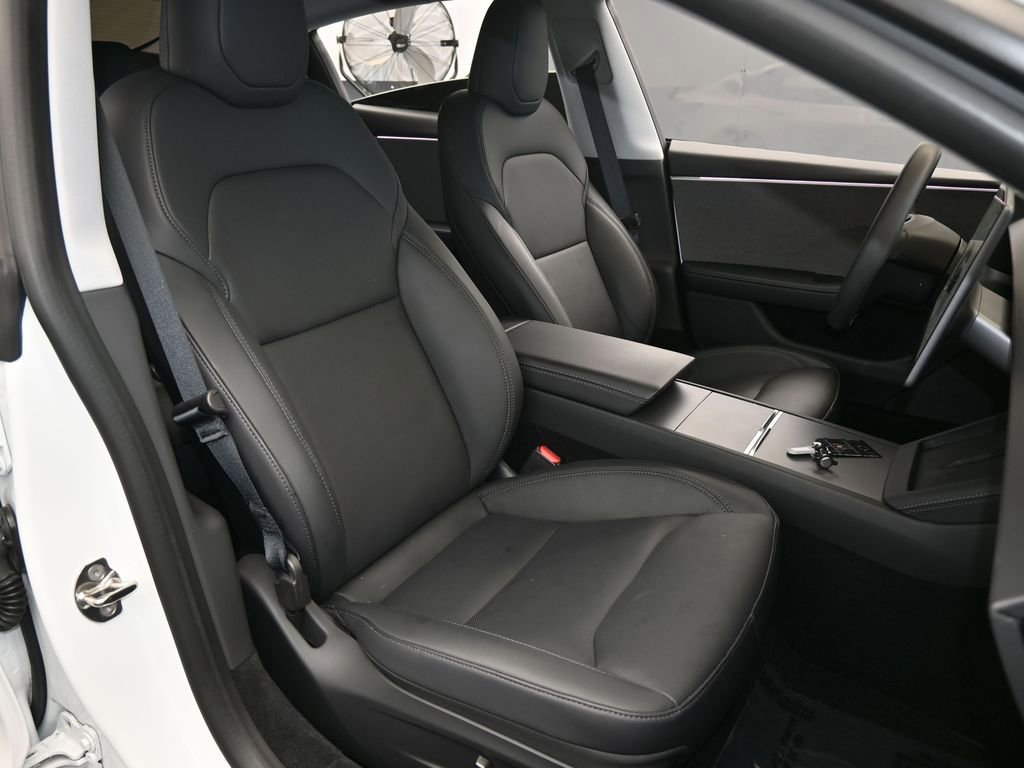 Used 2024 Tesla Model 3 Standard Range image 37