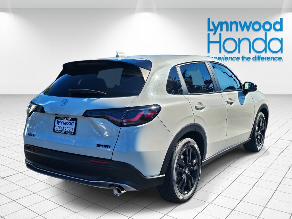 New 2026 Honda HR-V Sport image 5