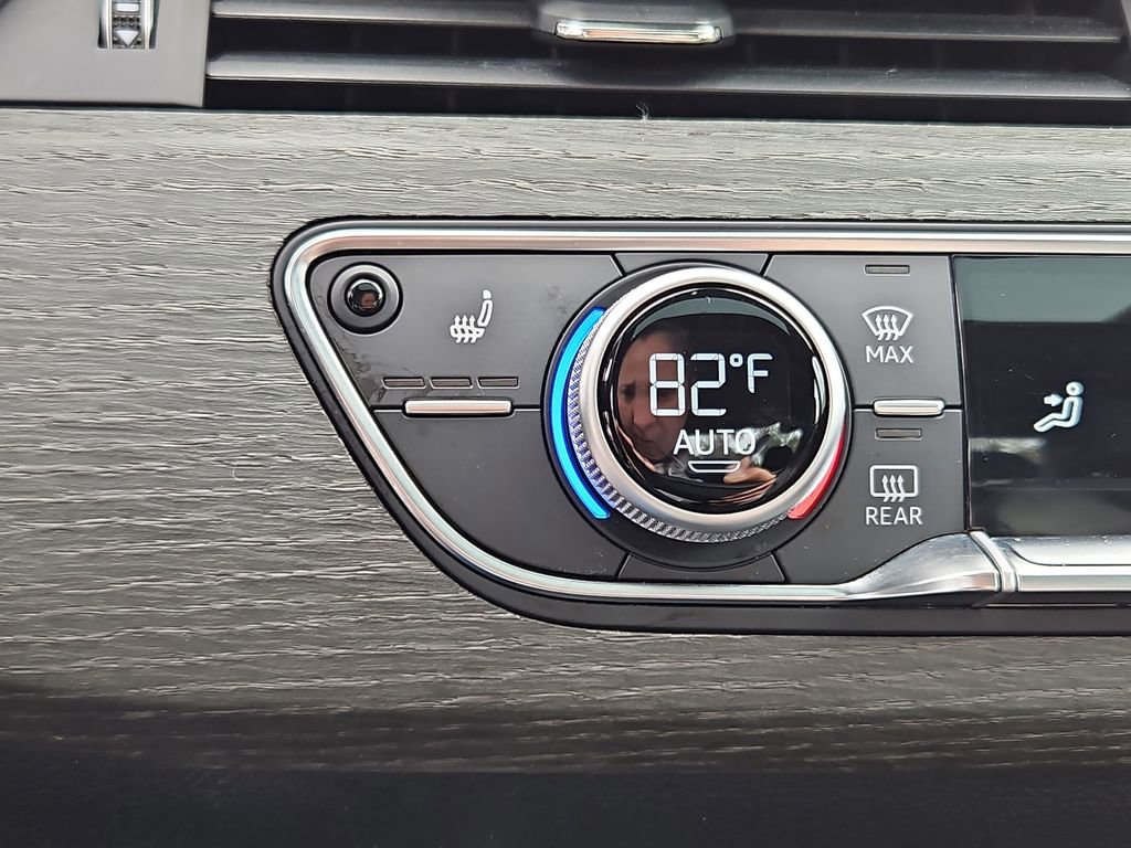 Used 2023 Audi A4 2.0T Premium Plus image 18