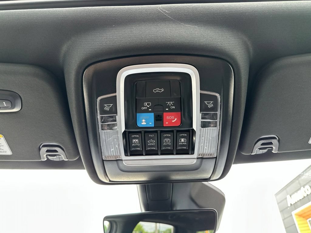 New 2027 RAM 1500 Laramie w/ Laramie Preferred Package AWD/4WD image 35