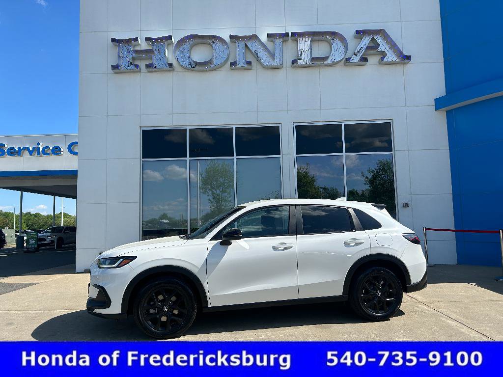 Certified 2025 Honda HR-V Sport image 1