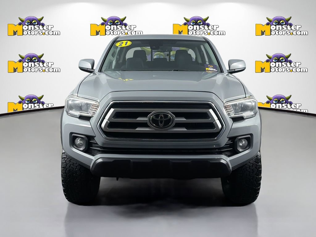 Used 2021 Toyota Tacoma TRD Off-Road image 2