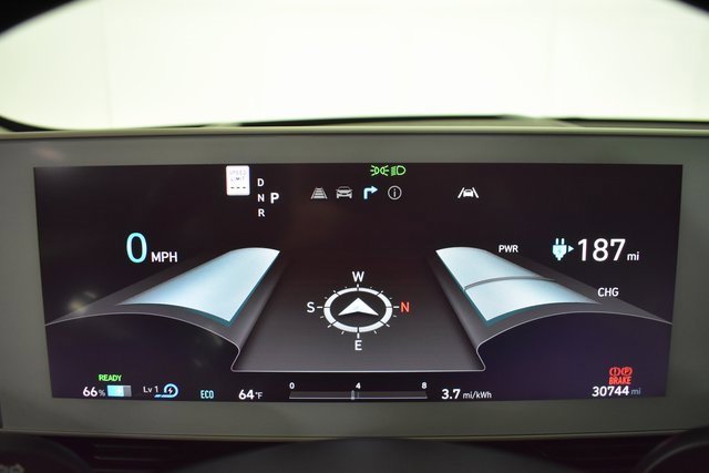 Used 2022 Hyundai Ioniq 5 Limited w/ Cargo Package image 26