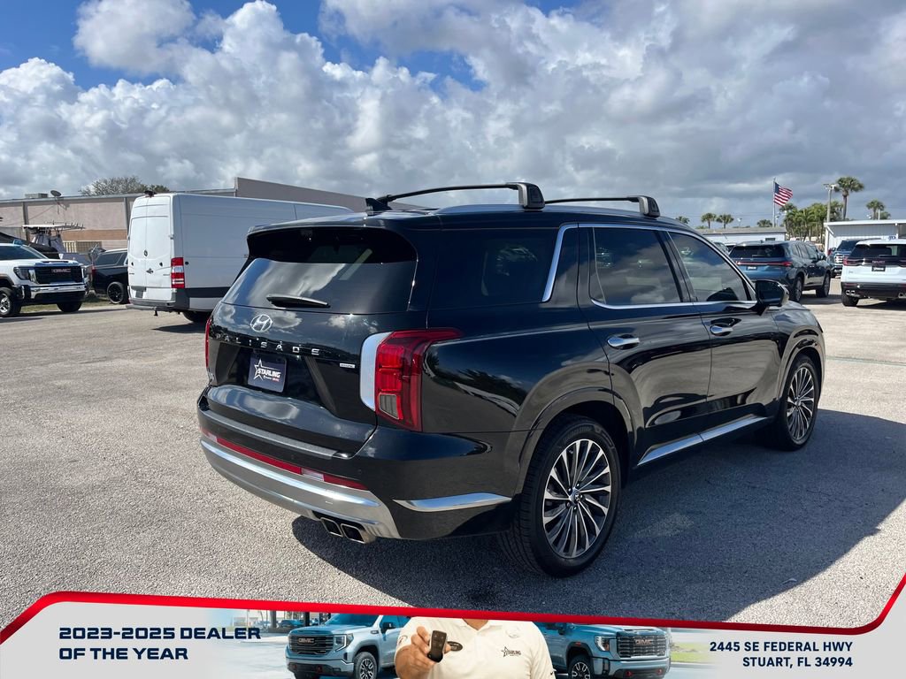 Used 2024 Hyundai Palisade Calligraphy image 7