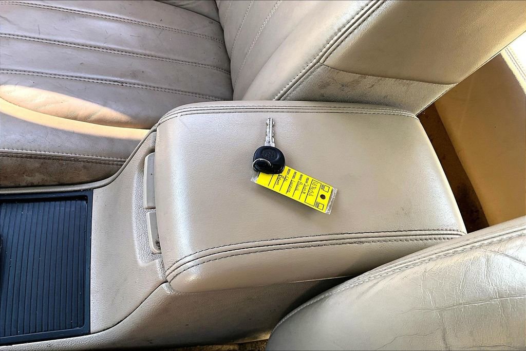 Used 2008 Buick Lucerne CXL w/ Driver Confidence Package FWD image 10