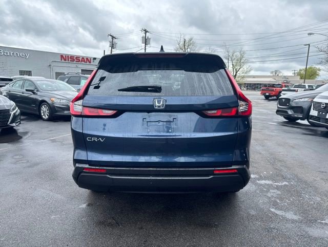 Used 2023 Honda CR-V EX image 3