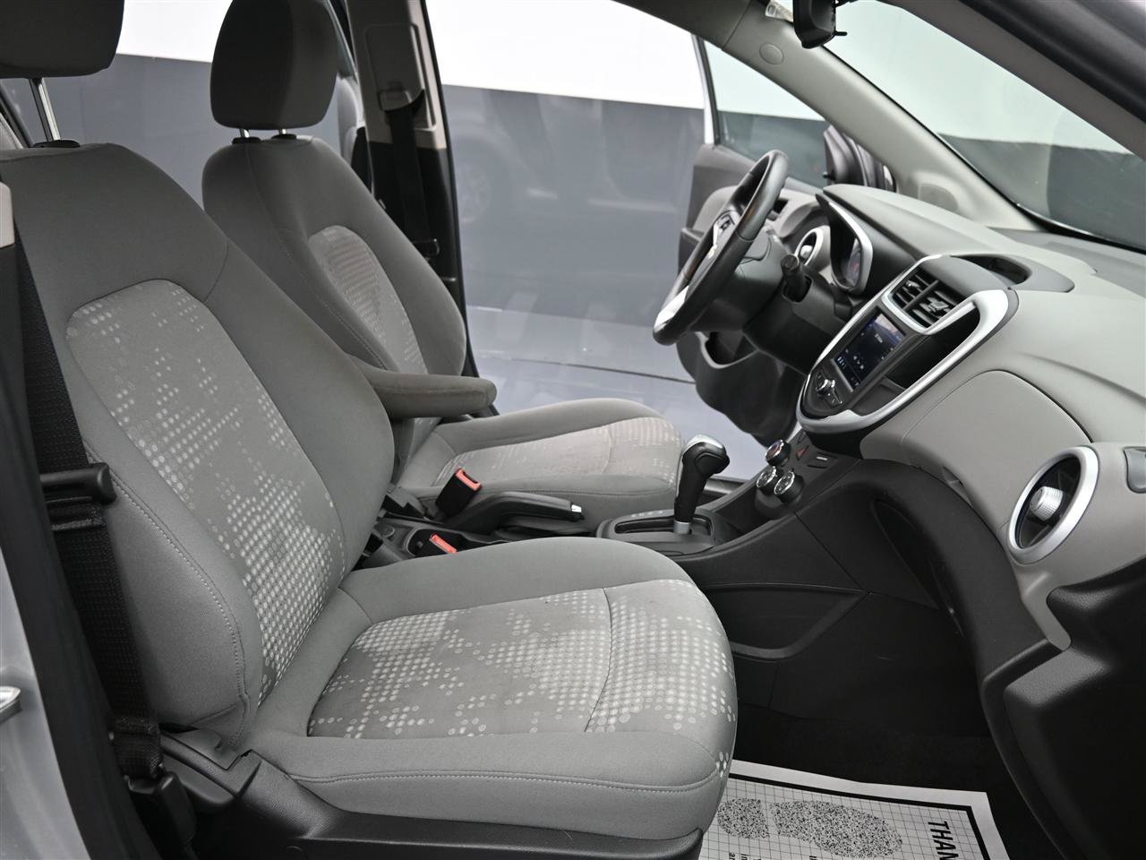 Used 2020 Chevrolet Sonic LT FWD image 10