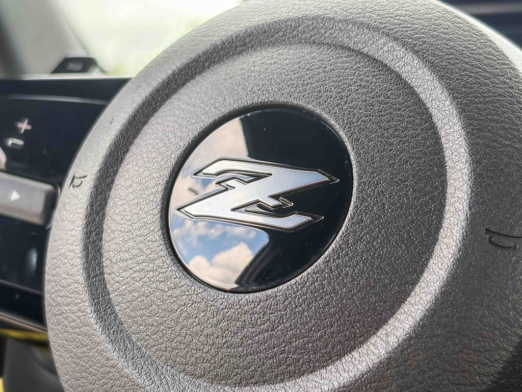 Used 2023 Nissan Z w/ Floor Mat Package (L93) RWD image 22