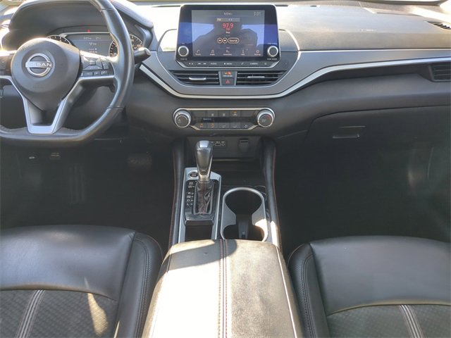 Used 2024 Nissan Altima 2.5 SR image 17