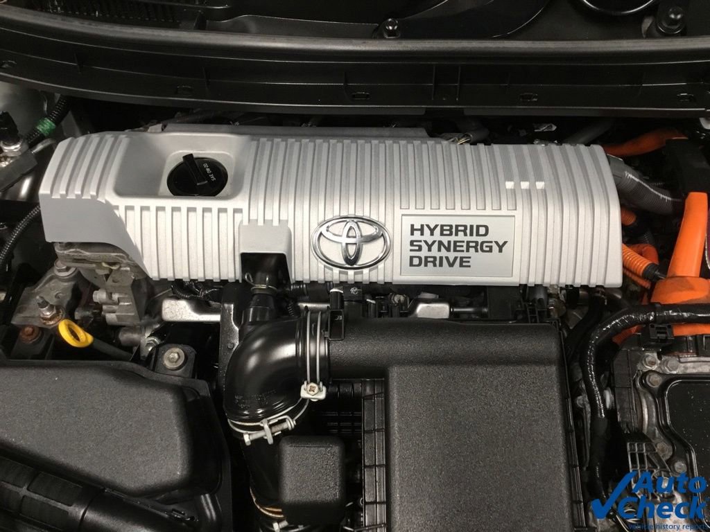 Used 2015 Toyota Prius Three w/ Solar Roof Package image 43