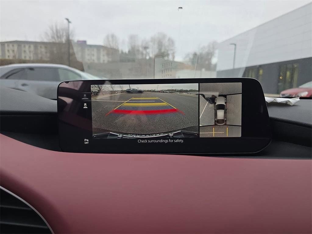 New 2026 MAZDA MAZDA3 Hatchback w/Premium Plus Pkg image 28