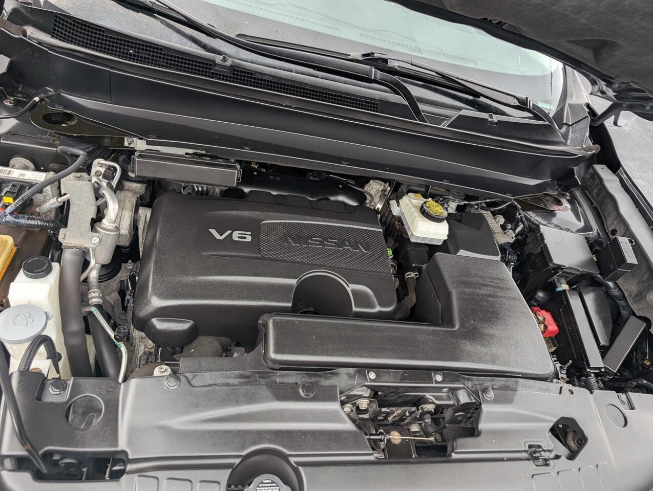 Used 2017 Nissan Pathfinder S image 35