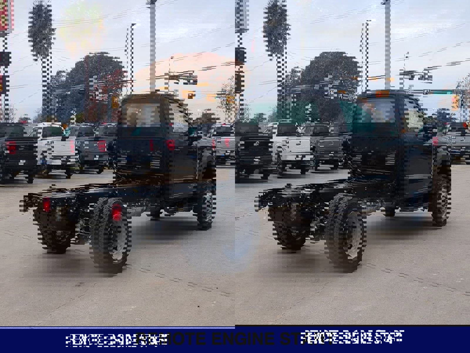 New 2024 Ford F550 4x4 Regular Cab Super Duty image 6