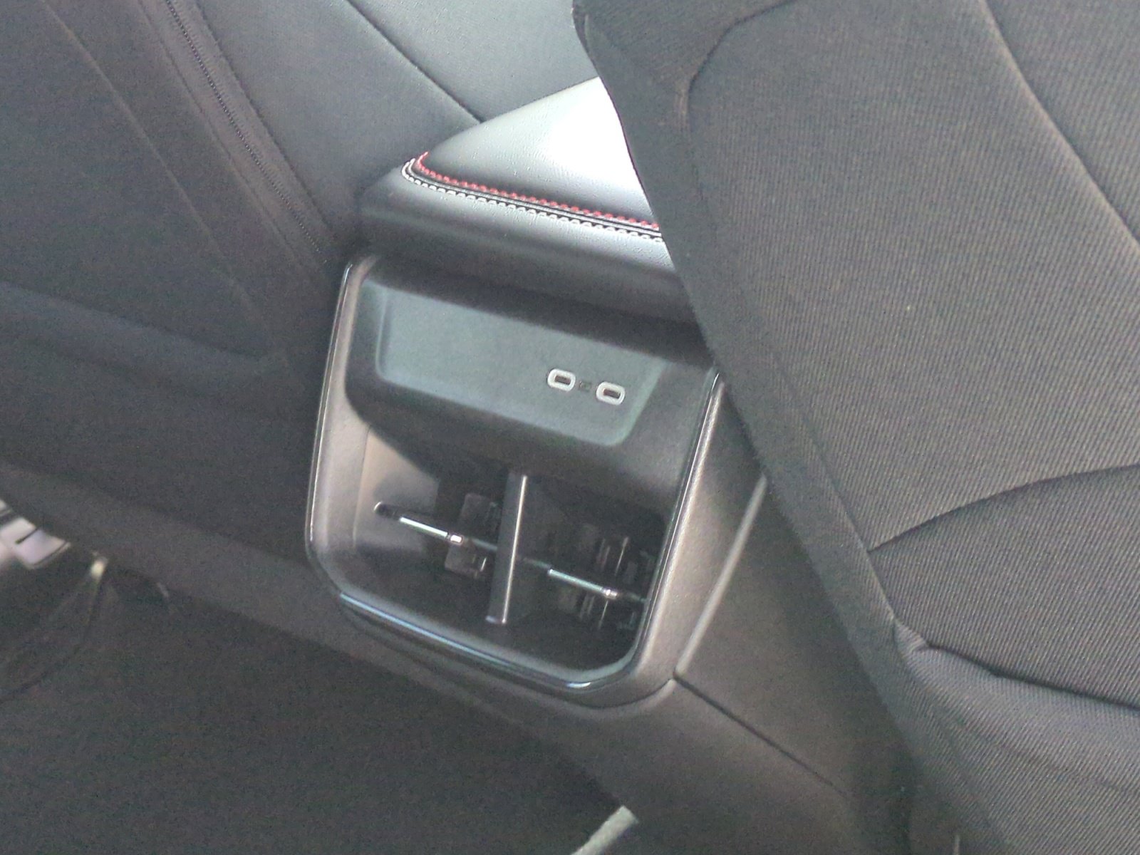 New 2026 Dodge Charger R/T AWD/4WD image 31