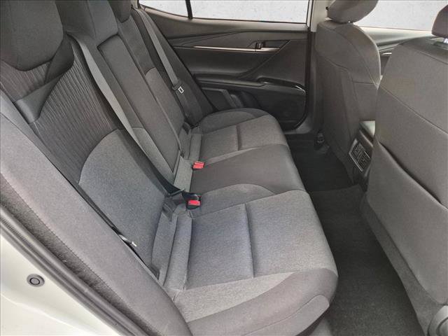 Used 2025 Toyota Camry LE FWD image 25